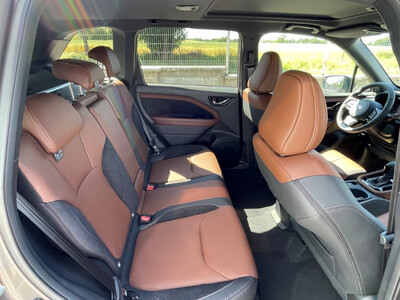 SUBARU Forester 2.0i Touring MY2025 - NOVINKA