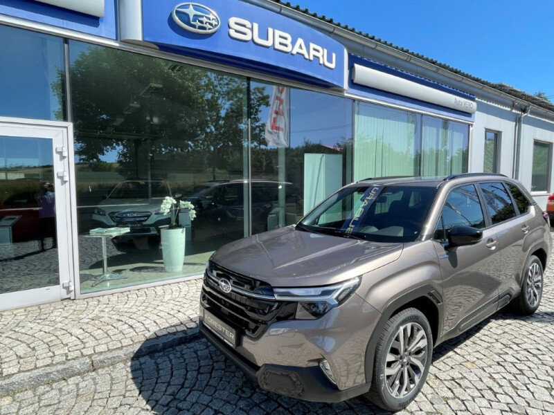 SUBARU Forester 2.0i Touring MY2025 - NOVINKA
